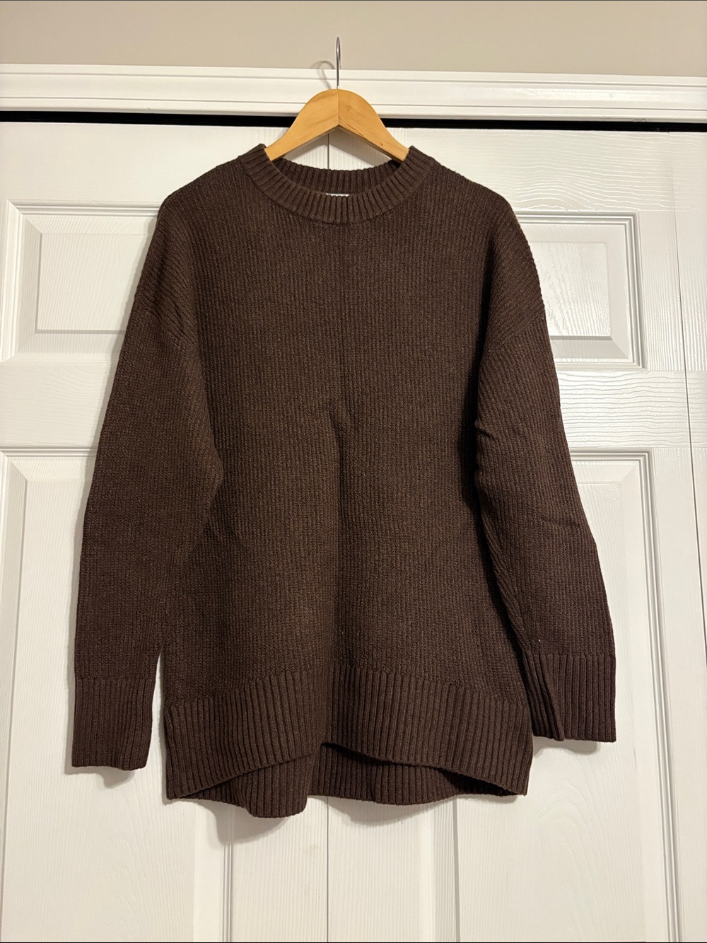 Old Navy Women's Brown Crewneck Sweater